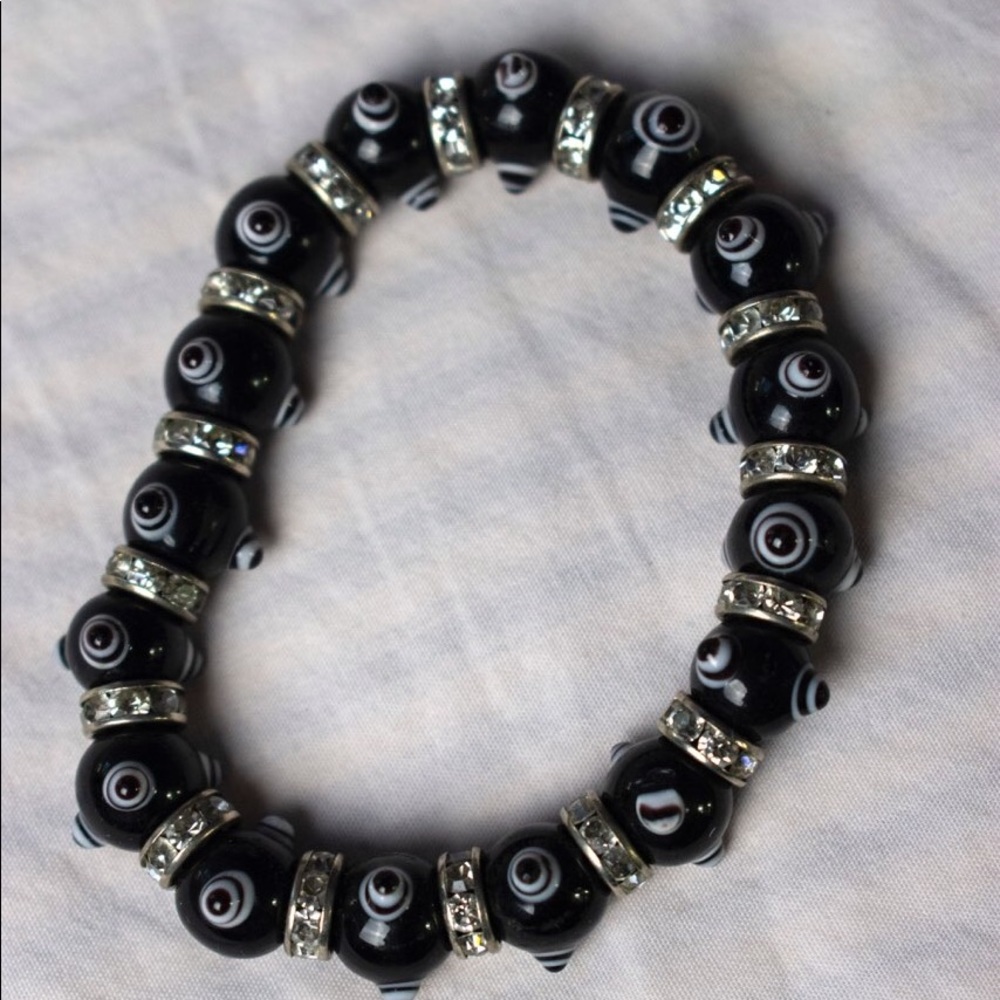 Black Evil Eye Bracelet - Picture 2 of 3